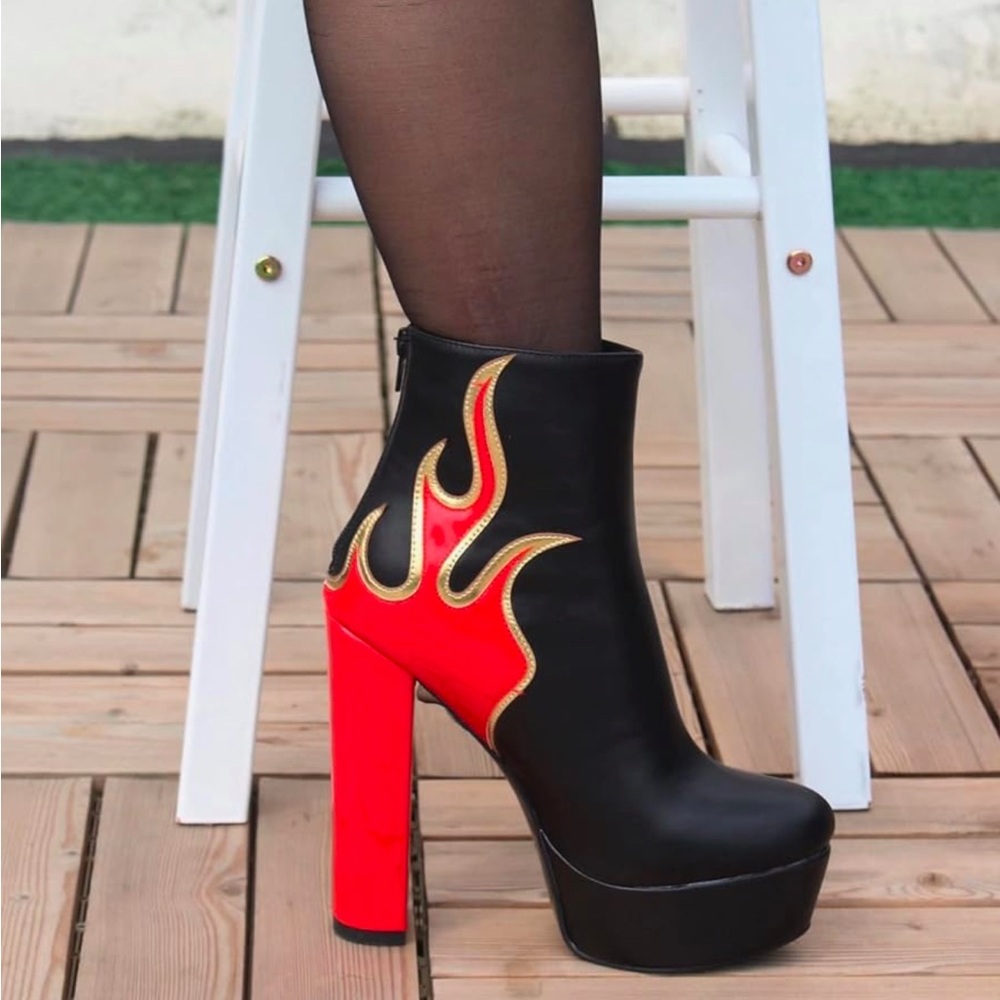 Black Patent Leather Flame Fire Platform chunky high heels Boots - Size 12